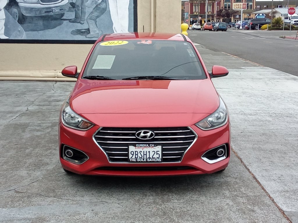 2022 Hyundai Accent — side profile view